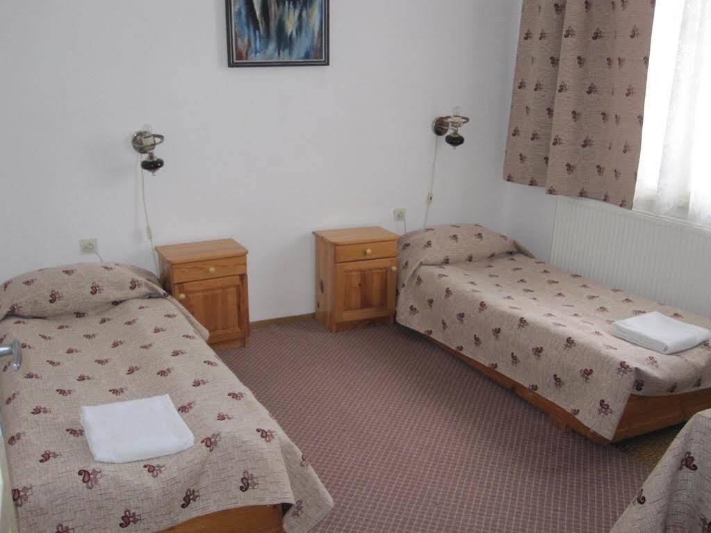 Guest Rooms Metaksinovi Chepelare Luaran gambar